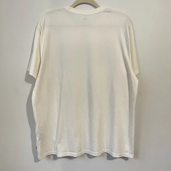 Levi’s Rodeo Graphic Tee - Picture 3 of 9